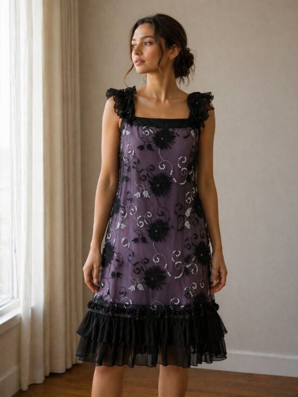 Women embroidered lace tunic dress with lining size s